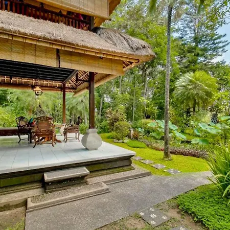 Isvara 1 Bedroom Junior Suite Zn235
